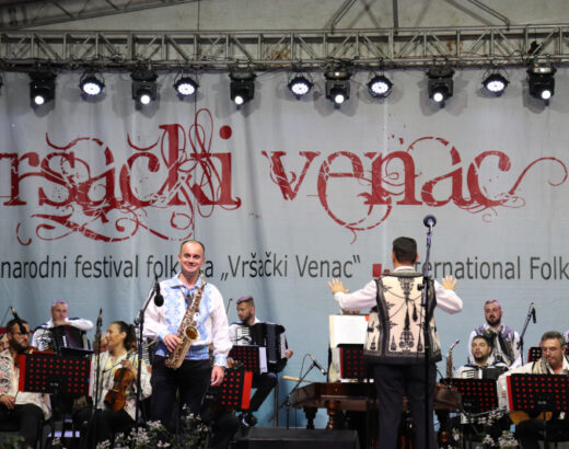 Ecouri românești în Serbia: Spectacol vibrant al Orchestrei CNMNR